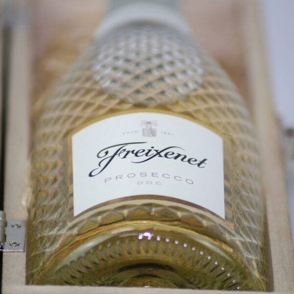 Cheltenham 602 "Prosecco in a Box"